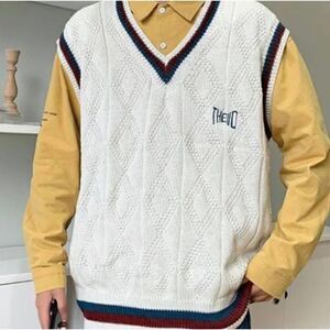 Men’s Original White Oxford Preppy Sweater Vest  MEDIUM
